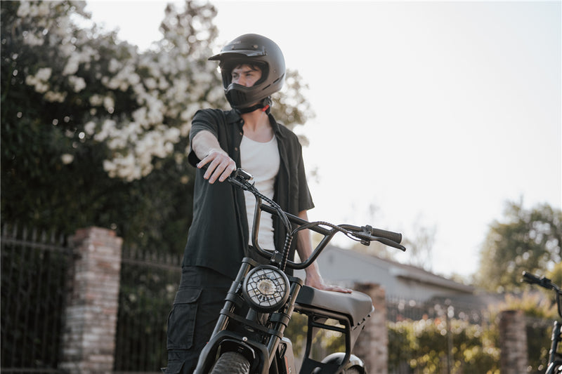 Best Tips for Keeping Helmet Hair Out While Riding | Macfox