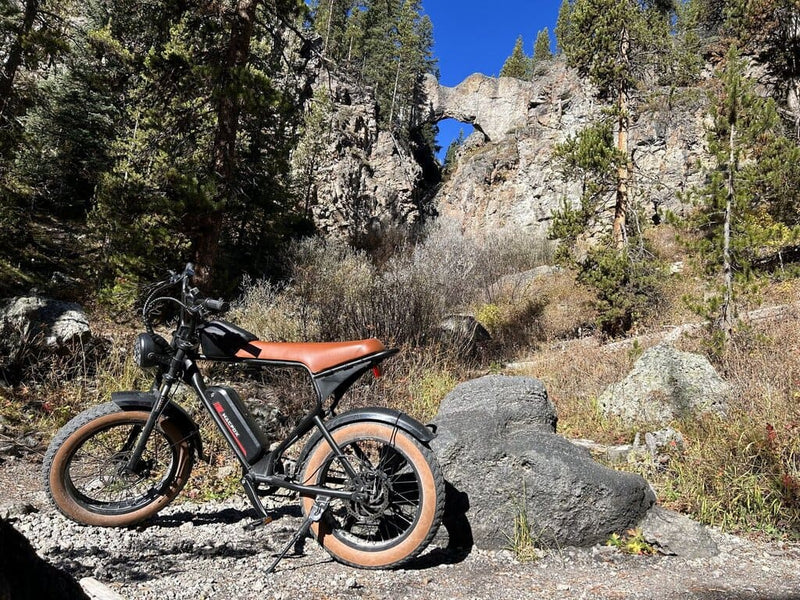 Ride An Ebike In Yellowstone Naitonal Park | Macfox Electric Bike