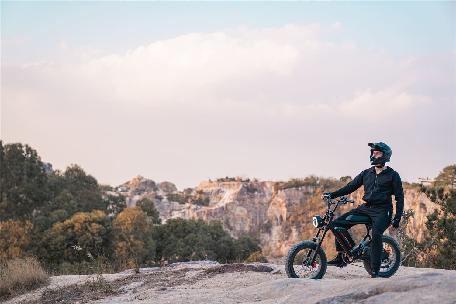 articles/Best-Mountain-Bike-Electric.jpg