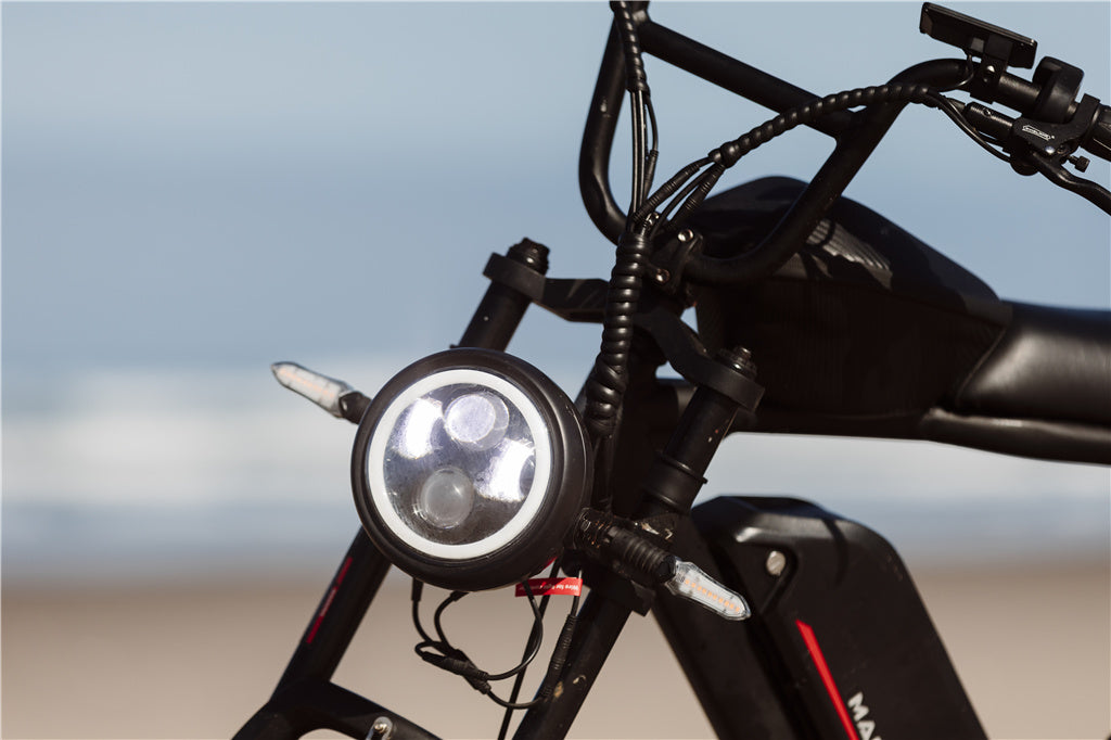 articles/Bike-Lumen-Lights.jpg