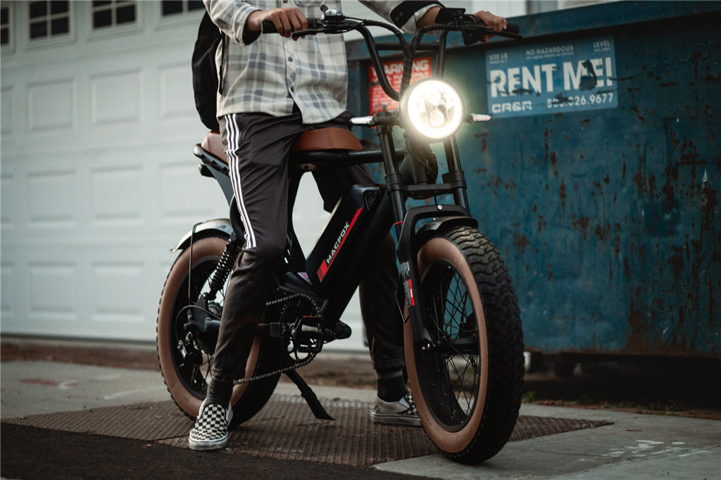articles/Electric-Bike-Tire-Pressure_9f84a415-dff9-41a9-a7bb-c2353edc7c77.jpg