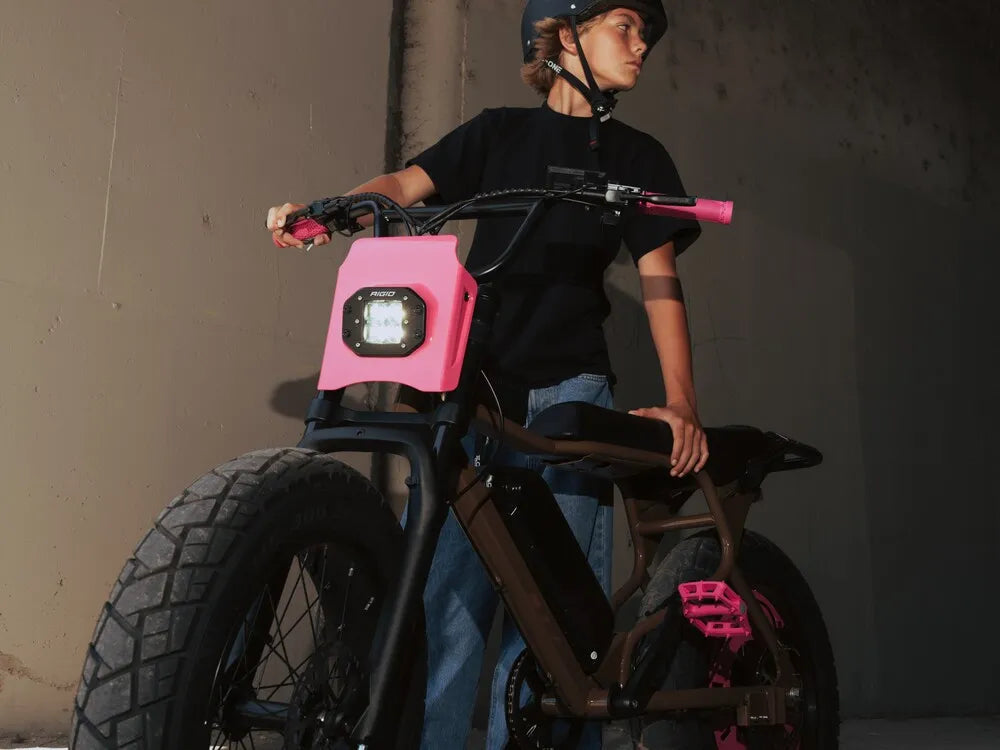 Engwe Scooter Overview: How It Compares to Electric Bikes