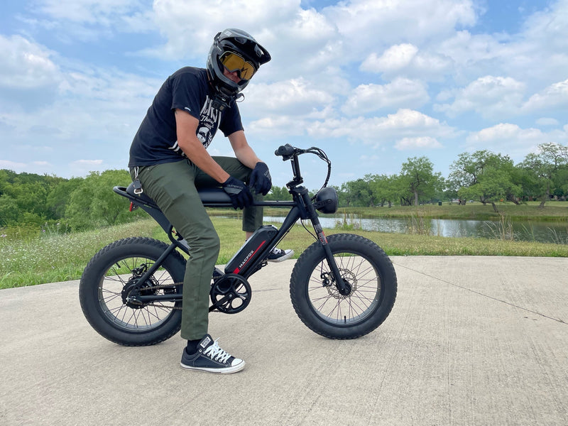 Economical Electric Bike for Big Men: Finding the Right Ride