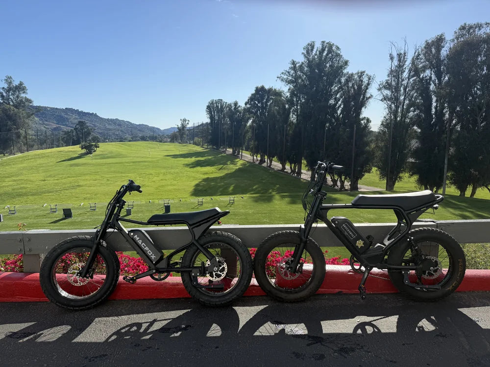 articles/macfox-x7-black-electric-bikes-golf-course-overlook-002.webp