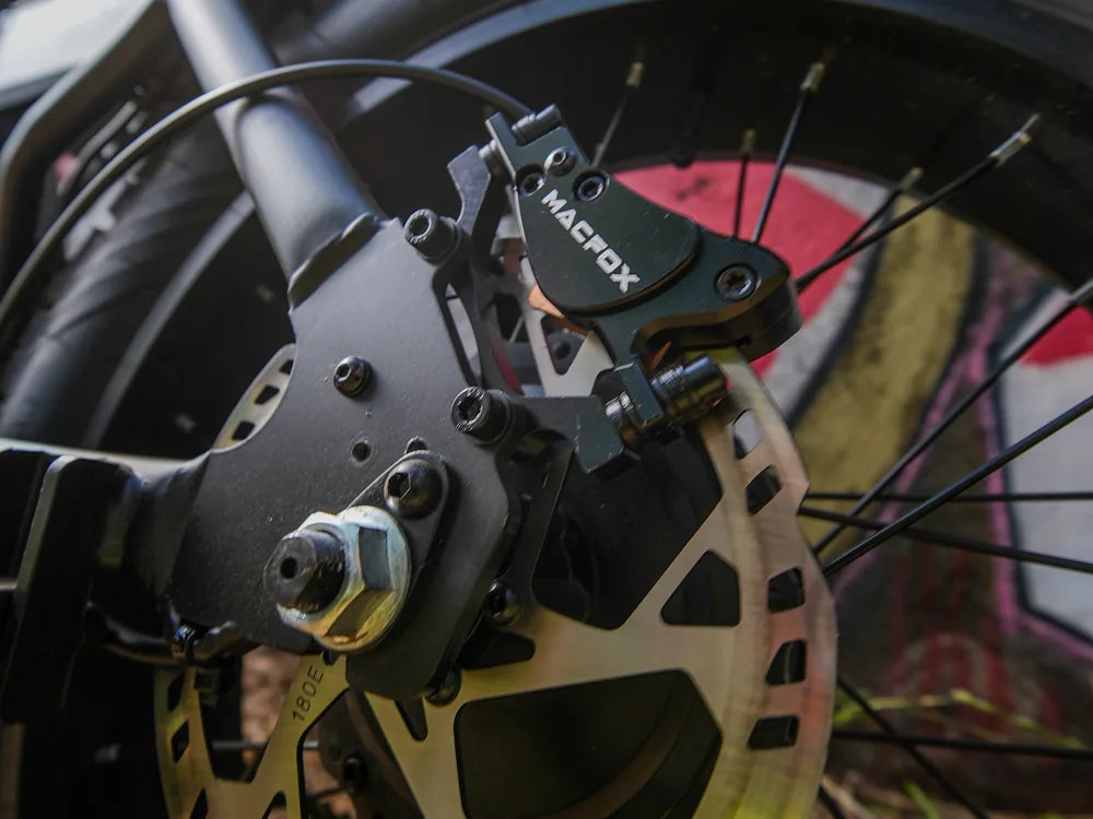 articles/macfox-x7-electric-bike-lifestyle-photo-152.webp