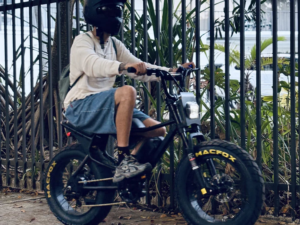 articles/macfox-x7-electric-bike-lifestyle-photo-203.webp