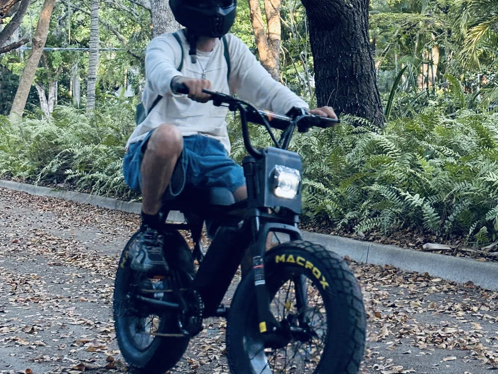 Mokwheel Basalt 2.0 vs Macfox X7: Big-Battery Fat Tire or 20-Inch Wide-Tire Daily?