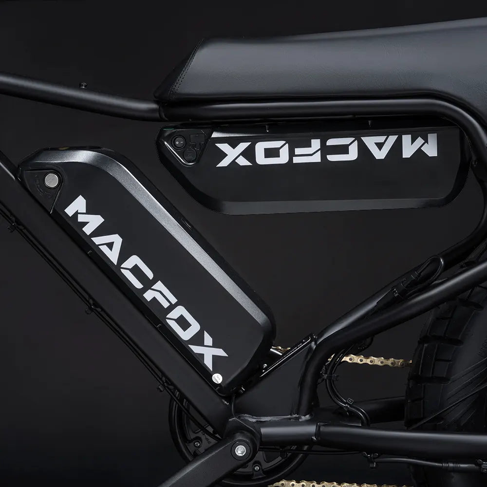 Lab tests show that, with an average rider weight and steady cruising in second gear, the X7 can reach up to 70 miles on a single battery. Only one mid-ride recharge is needed. 

When equipped with dual batteries, the range doubles to 140 miles, still with just one recharge required.